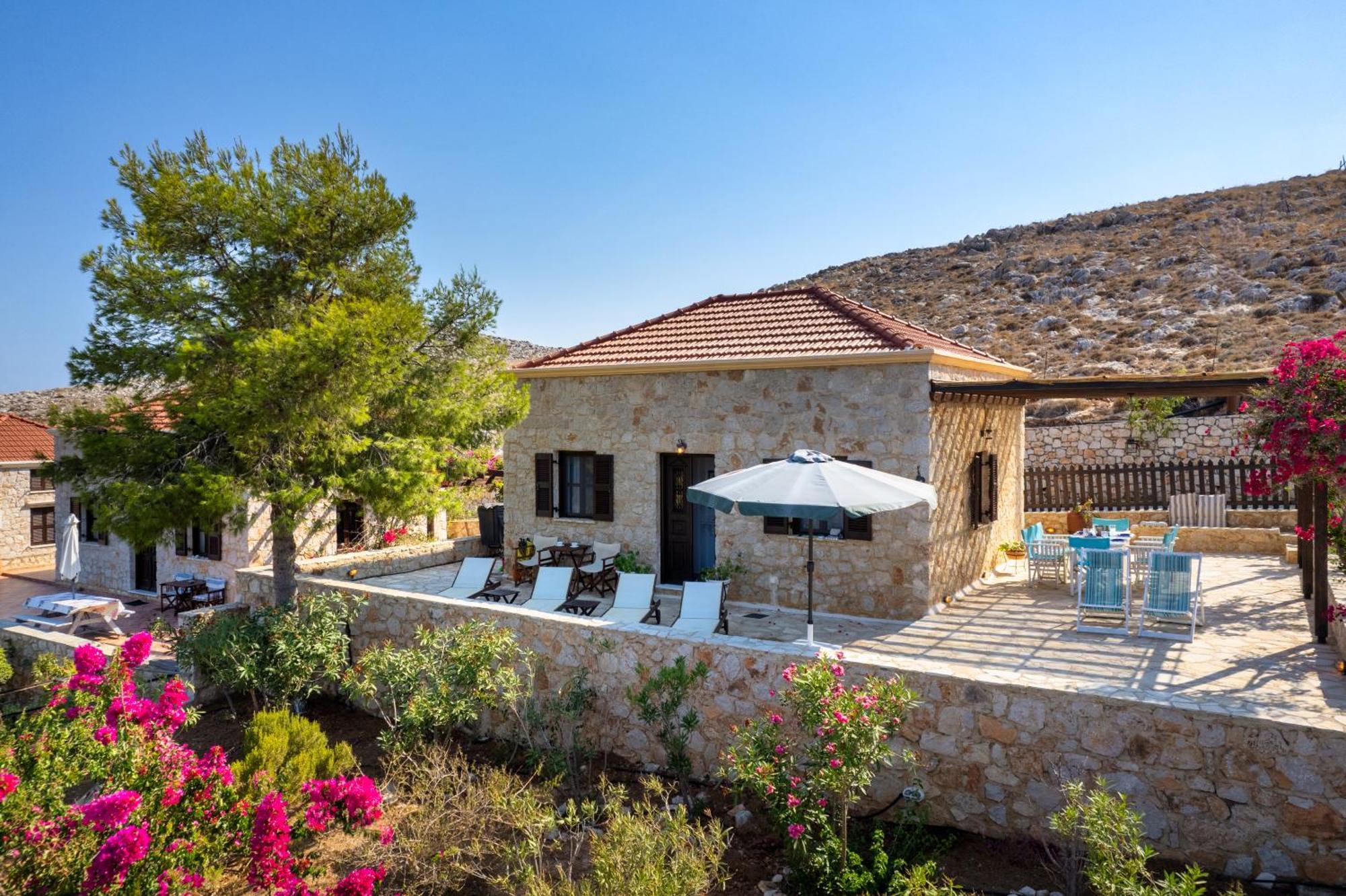 Villa Ftenagia Chalki Town Exterior foto